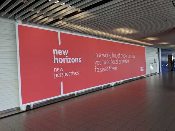 very striking banner ad